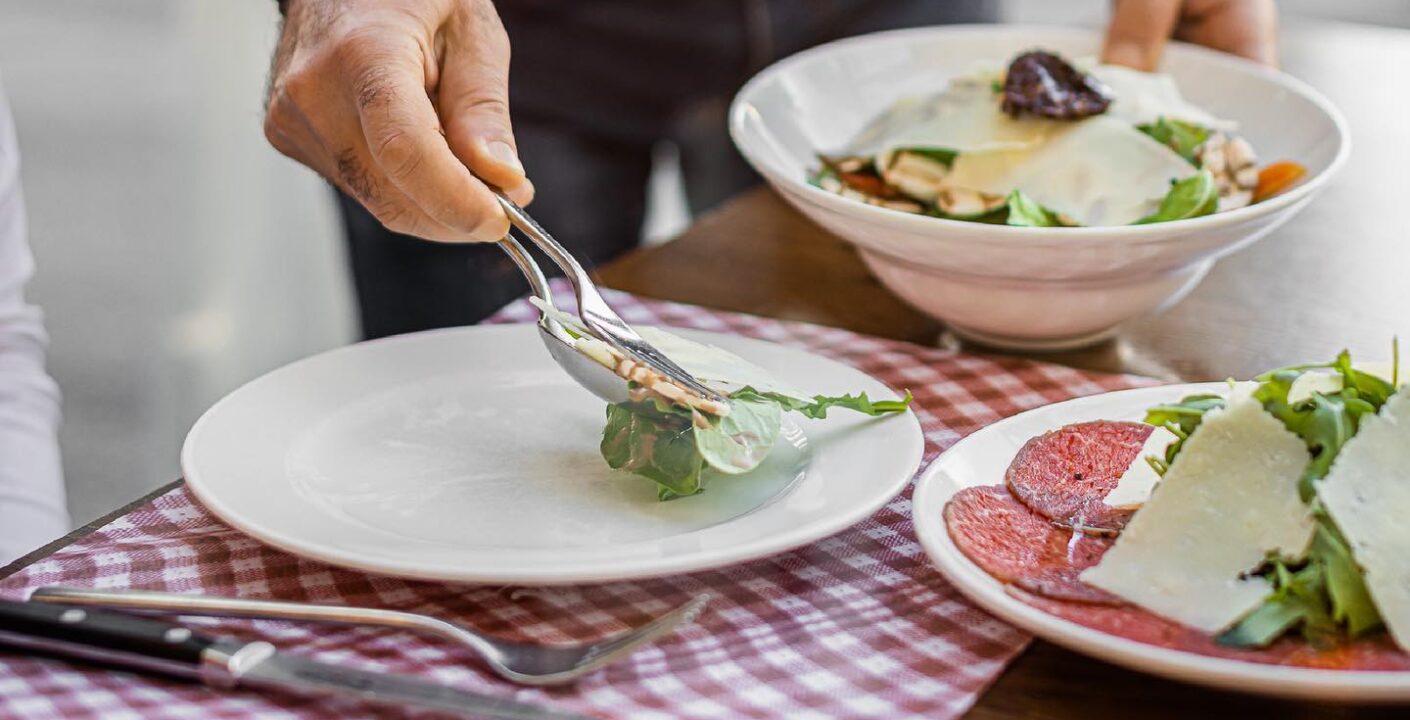 A dining experience worth sharing.-tavolina